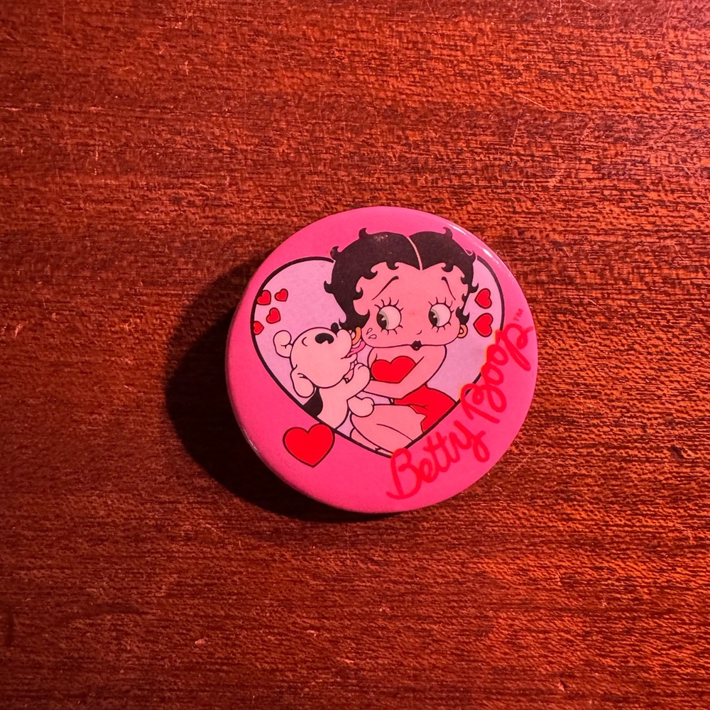 Betty Boop button pin
